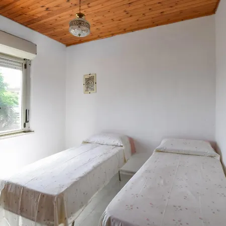 Awesome Home In Marina Di Strongoli Holiday home Marina di Strongoli