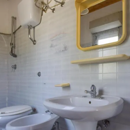 Awesome Home In Marina Di Strongoli Holiday home *
